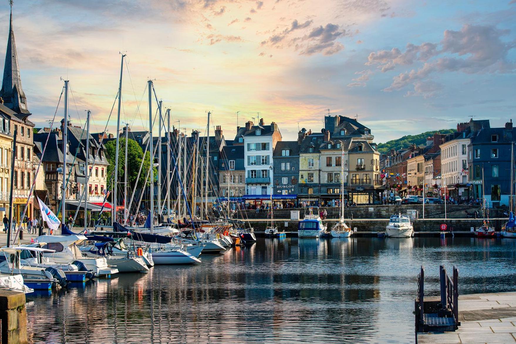 Les Maisons D'Eugene Appart'Hotel - Centre Historique Honfleur Luaran gambar