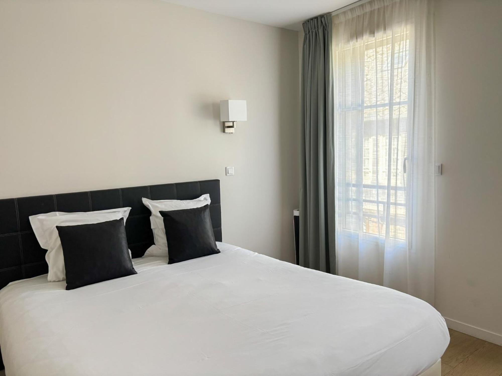 Les Maisons D'Eugene Appart'Hotel - Centre Historique Honfleur Luaran gambar